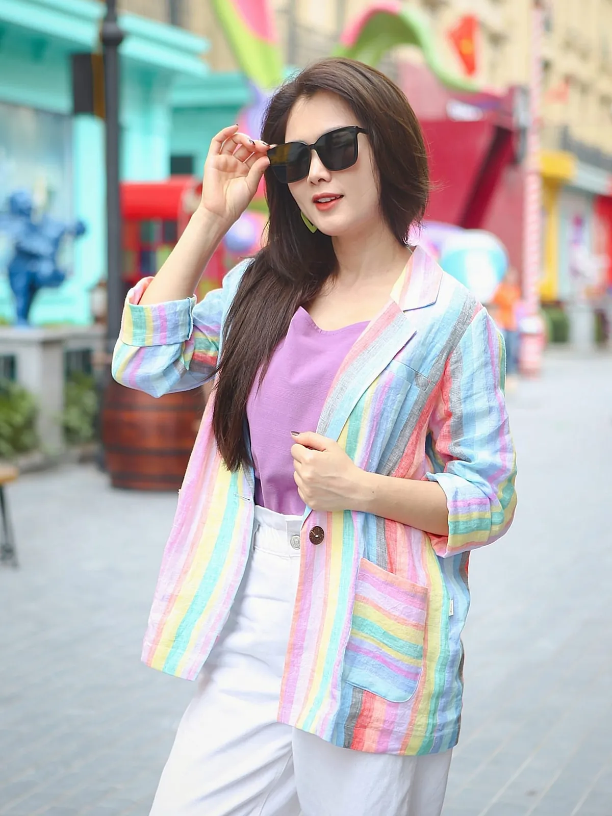 Áo vest cổ 2 ve dài tay linen kẻ cầu vồng